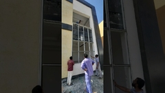 Installazione di pareti a tenda in alluminio, doppio vetro con apertura