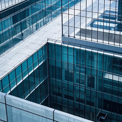 Finitura elegante Custom Tempered Glass Curtain Wall Per Home Office Commerciale